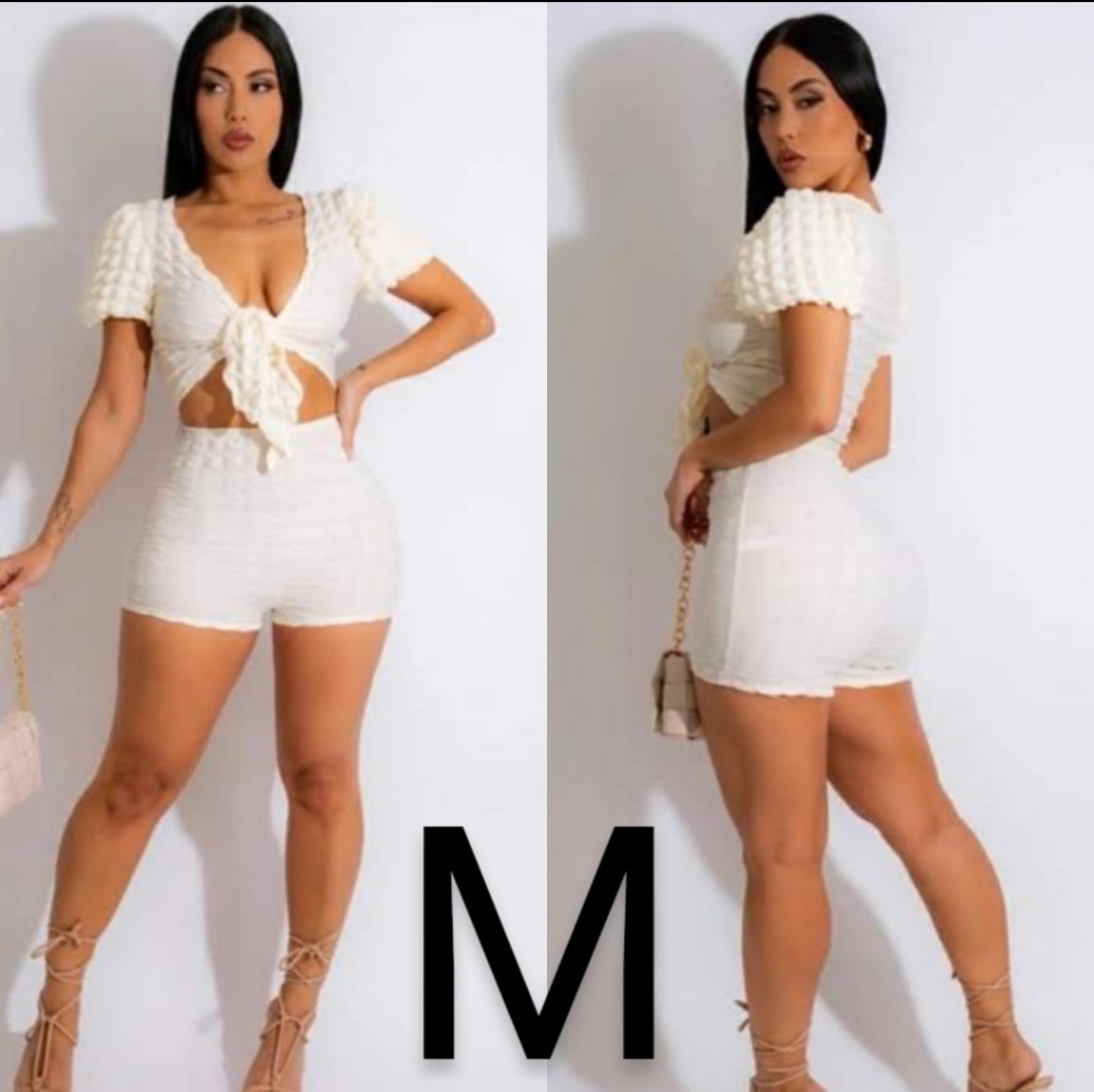 Ivory Cream Textured Crop Top & High Rise Mini Shorts Set~Size M